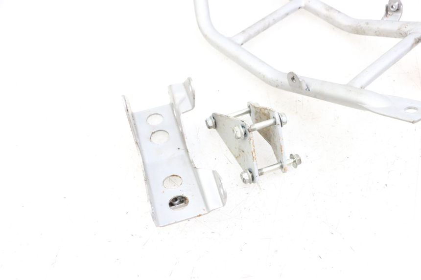 photo de UCHWYT SILNIKA HYOSUNG XRX 125 (2000 - 2008) - Inny kąt widzenia