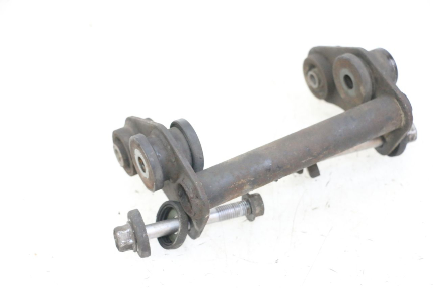 photo de UCHWYT SILNIKA YAMAHA FZS FAZER 600 (2001 - 2003) - Widok ogólny