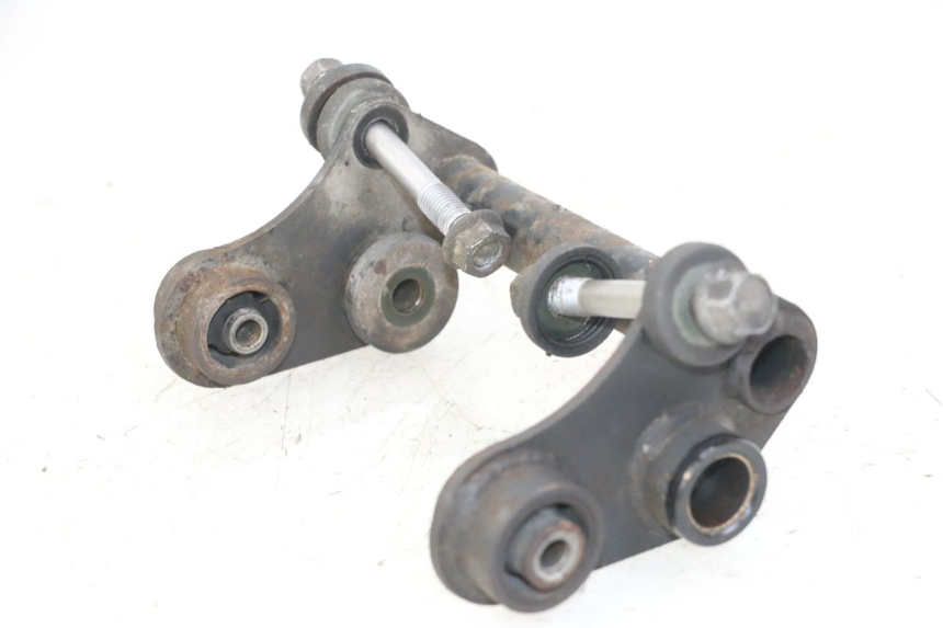 photo de UCHWYT SILNIKA YAMAHA FZS FAZER 600 (2001 - 2003) - Punkty mocowania