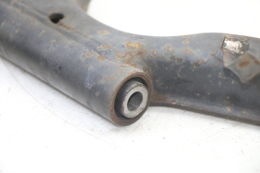 photo de UCHWYT SILNIKA YAMAHA X-MAX XMAX ABS 250 (2010 - 2014) - Szczegóły charakterystyczne