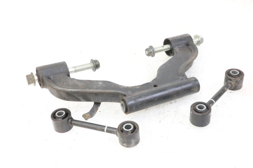 photo de UCHWYT SILNIKA YAMAHA X-MAX XMAX ABS 250 (2010 - 2014) - Zoom stanu zużycia