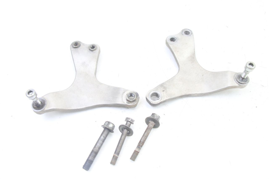 photo de UCHWYT SILNIKA YAMAHA YZ-F YZF 250 (2007 - 2013) - Zoom stanu zużycia