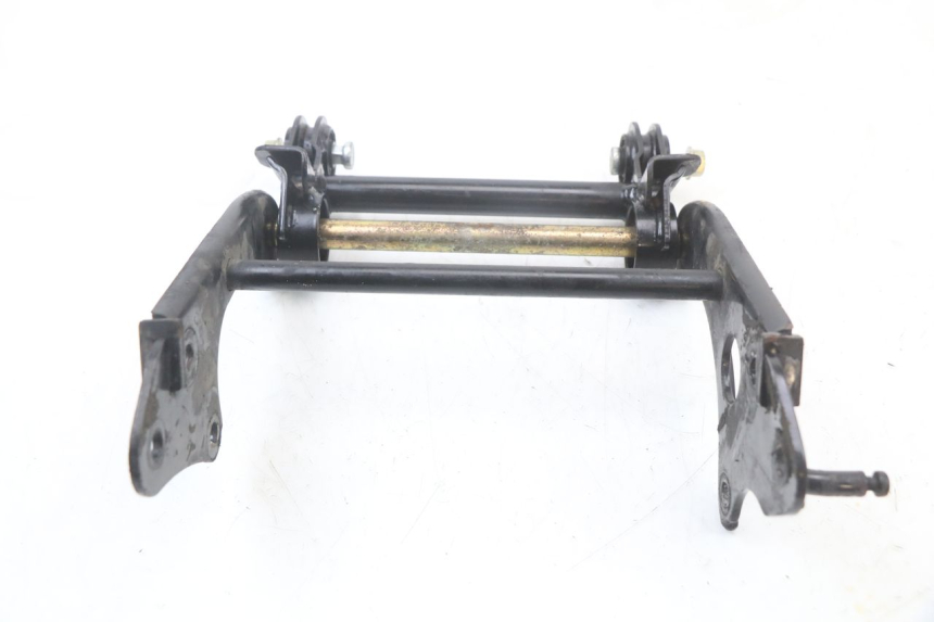 photo de UCHWYT SILNIKA YAMAHA YP MAJESTY 125 (2002 - 2006) - Szczegół części