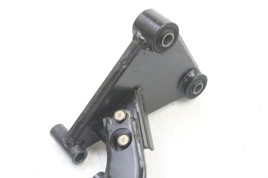 photo de UCHWYT SILNIKA YAMAHA YP X-MAX XMAX 400 (2014 - 2017) - Zbliżenie techniczne