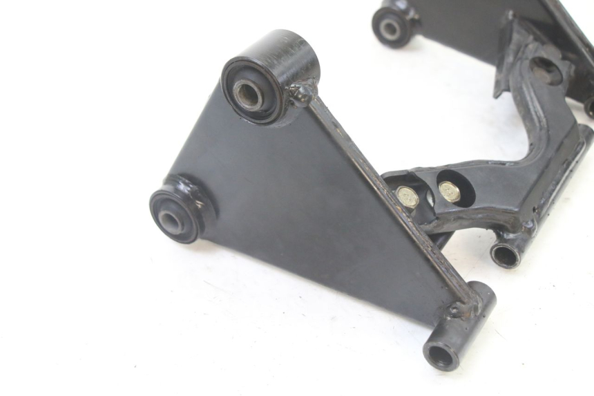 photo de UCHWYT SILNIKA YAMAHA YP X-MAX XMAX 400 (2014 - 2017) - Punkty mocowania