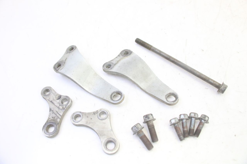 photo de UCHWYT SILNIKA YAMAHA YZ-F YZF 250 (2014 - 2018) - Szczegół części