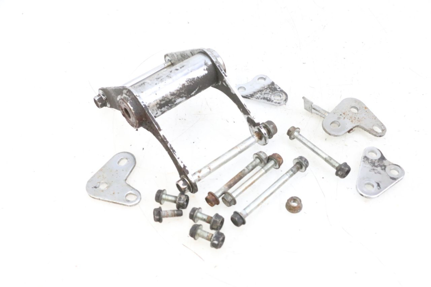 photo de UCHWYT SILNIKA KYMCO ZING 125 (1997 - 2003) - Widok główny