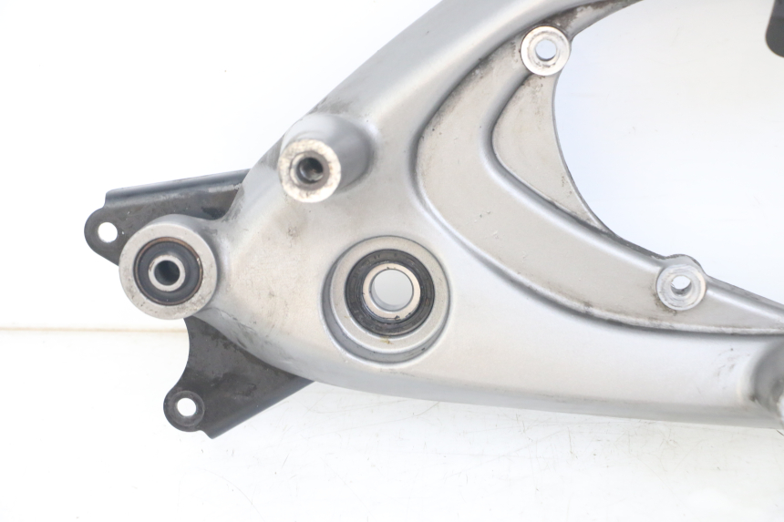 photo de UCHWYT TŁUMIKA QUADRO 3D S 350 (2013 - 2018) - Szczegół części