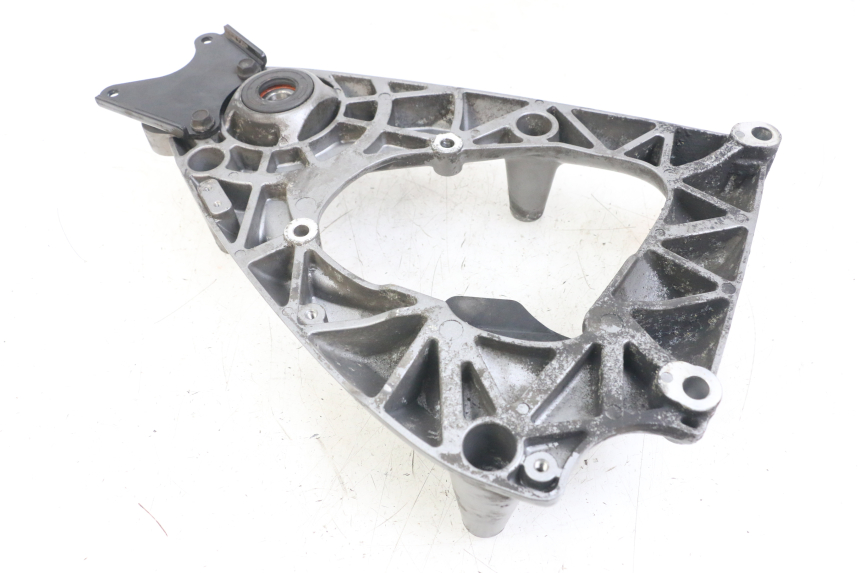 photo de UCHWYT TŁUMIKA QUADRO 3D S 350 (2013 - 2018) - Zbliżenie techniczne