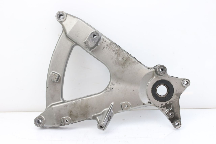 photo de UCHWYT TŁUMIKA SUZUKI AN BURGMAN 400 (2006 - 2010) - Widok ogólny