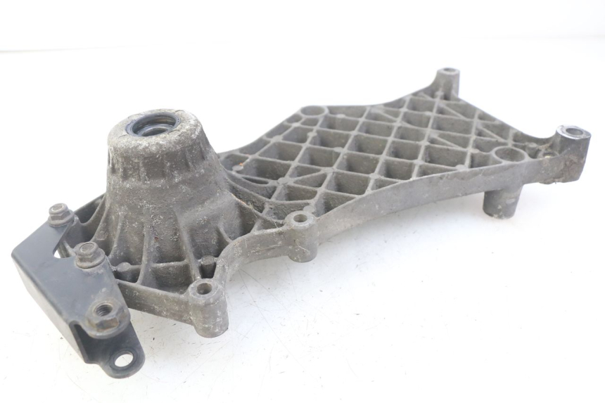 photo de UCHWYT TŁUMIKA APRILIA ATLANTIC 500 (2002 - 2003) - Inny kąt widzenia