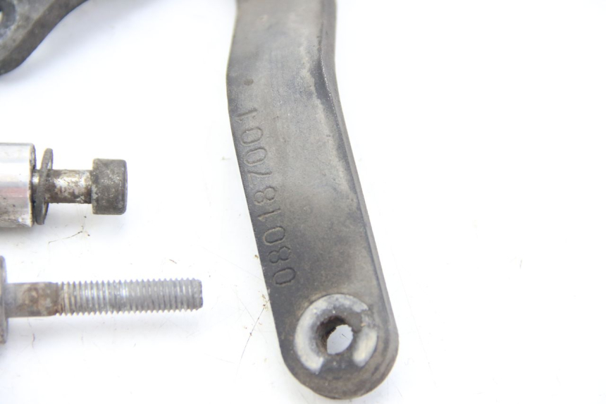 photo de UCHWYT TŁUMIKA DERBI BOULEVARD 50 (2009 - 2006) - Stan powierzchni