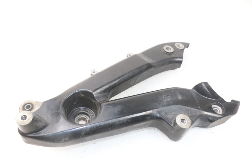 photo de UCHWYT TŁUMIKA YAMAHA BW'S BWS 125 (2010 - 2013) - Szczegół części