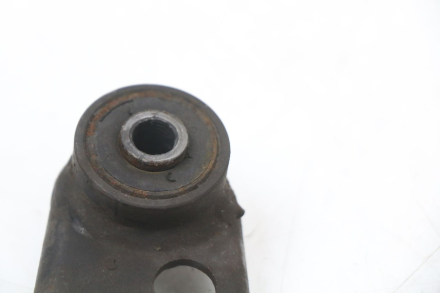 photo de UCHWYT TŁUMIKA BMW C1 125 (2000 - 2003) - Zoom stanu zużycia