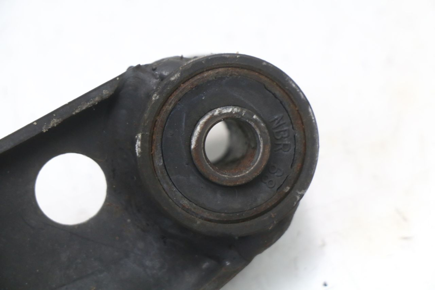 photo de UCHWYT TŁUMIKA BMW C1 125 (2000 - 2003) - Punkty mocowania