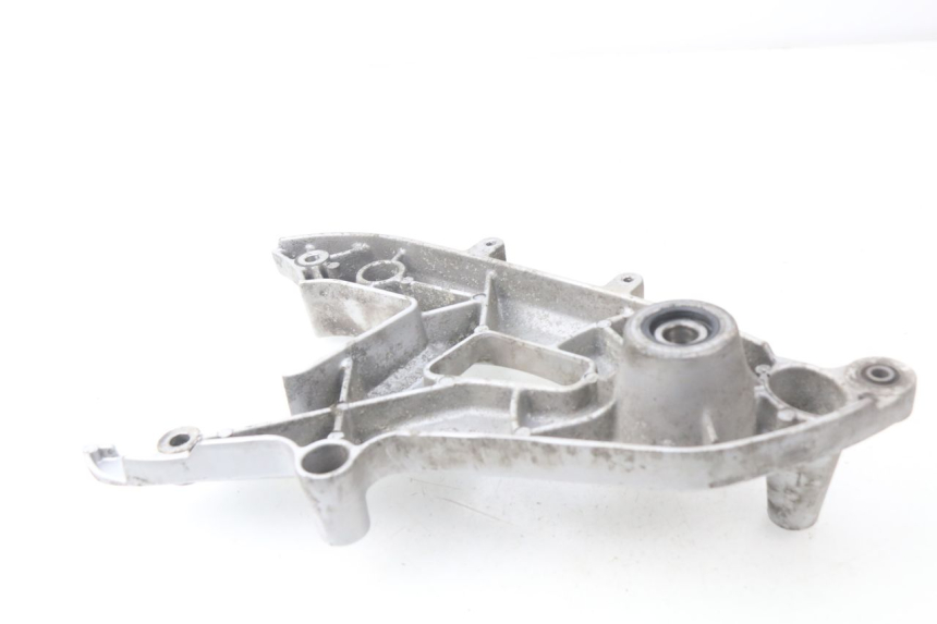 photo de UCHWYT TŁUMIKA YAMAHA CYGNUS X INJECTION 125 (2007 - 2013) - Szczegół części