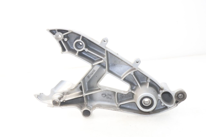 photo de UCHWYT TŁUMIKA YAMAHA CYGNUS X INJECTION 125 (2007 - 2013) - Szczegół części