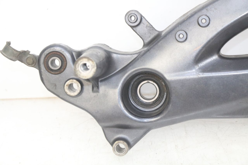 photo de UCHWYT TŁUMIKA KYMCO DOWNTOWN ABS 125 (2015 - 2017) - Zoom stanu zużycia