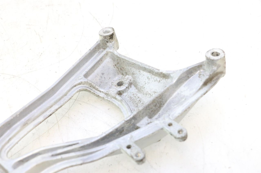 photo de UCHWYT NA KUBEK CF MOTO E-CHARM 125 (2005 - 2008) - Zoom stanu zużycia