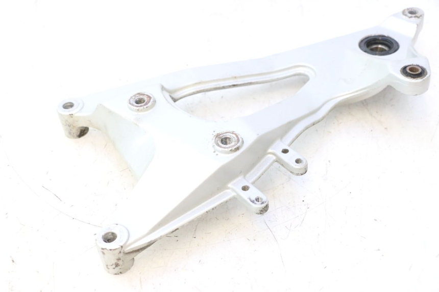 photo de UCHWYT NA KUBEK CF MOTO E-CHARM 125 (2005 - 2008) - Stan powierzchni