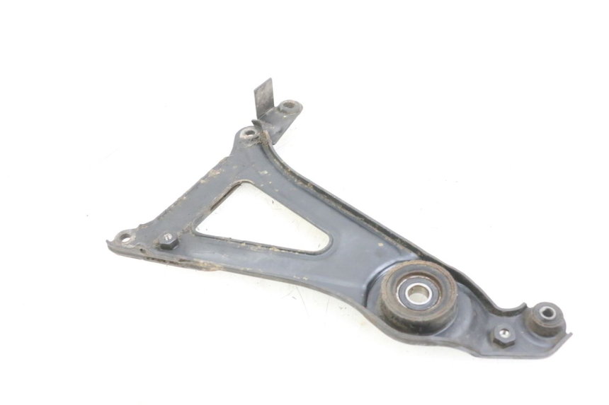 photo de UCHWYT TŁUMIKA PEUGEOT ELYSEO 125 (1999 - 2004) - Zoom stanu zużycia