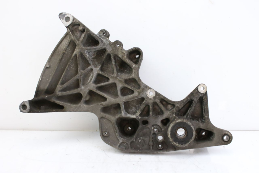 photo de UCHWYT TŁUMIKA HONDA FES S-WING SWING ABS 125 (2007 - 2015) - Widok ogólny