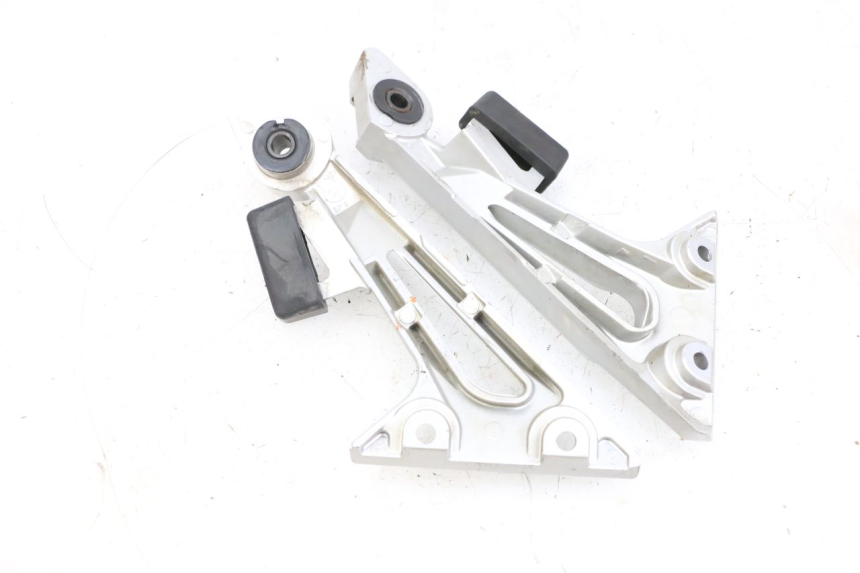 photo de UCHWYT TŁUMIKA YAMAHA FJR ABS 1300 (2006 - 2012) - Zoom stanu zużycia