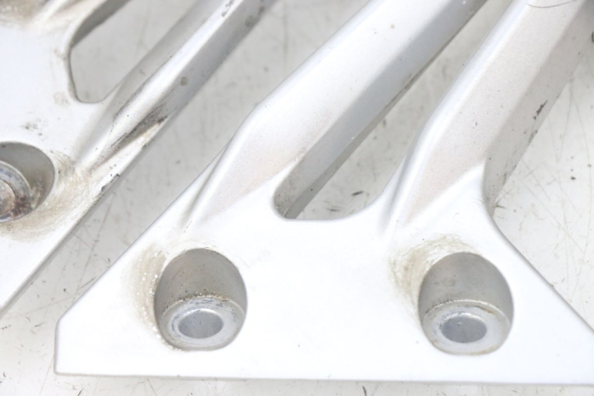 photo de UCHWYT TŁUMIKA YAMAHA FJR ABS 1300 (2006 - 2012) - Widok ogólny