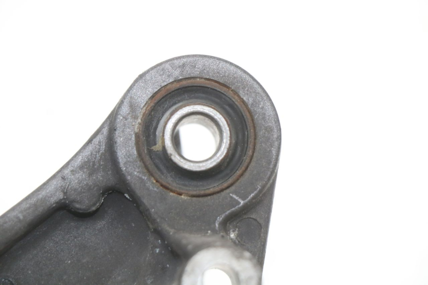 photo de UCHWYT TŁUMIKA HONDA FJS SILVER WING SILVERWING 400 (2005 - 2008) - Część sprawdzona