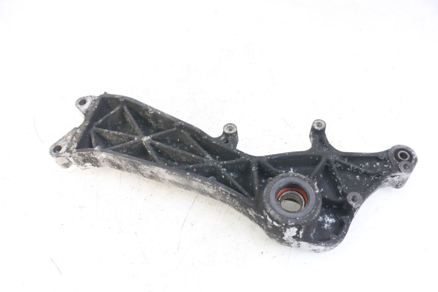 photo de UCHWYT TŁUMIKA HONDA FJS SILVERWING SILVER WING 600 (2001 - 2010) - Zoom stanu zużycia