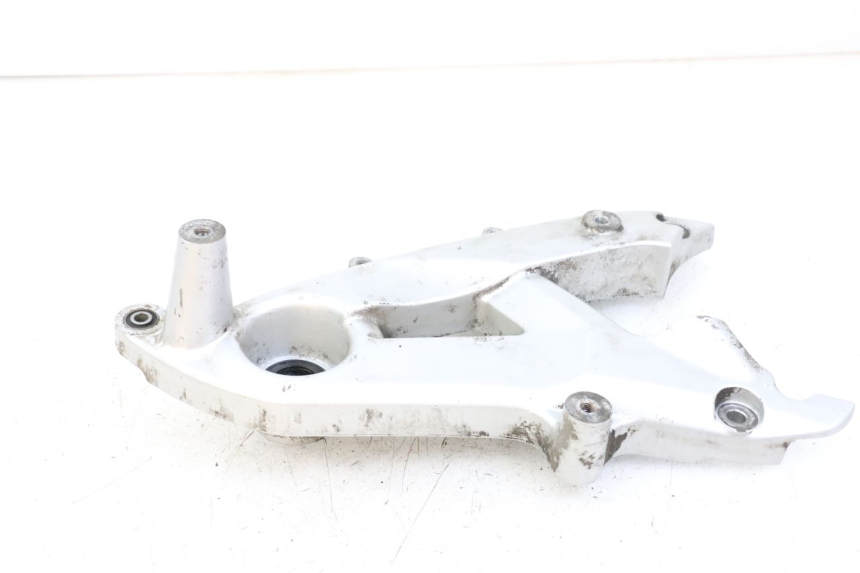 photo de UCHWYT TŁUMIKA MBK FLAME X 125 (2007 - 2016) - Inny kąt widzenia