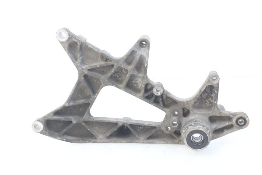 photo de UCHWYT TŁUMIKA HONDA FORZA 125 (2015 - 2016) - Szczegół części