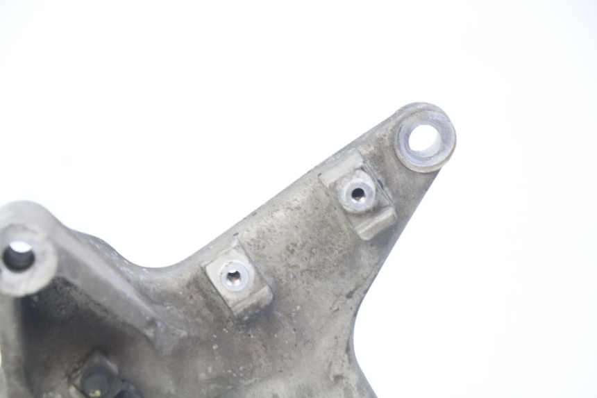 photo de UCHWYT TŁUMIKA HONDA FORZA 125 (2015 - 2016) - Inny kąt widzenia