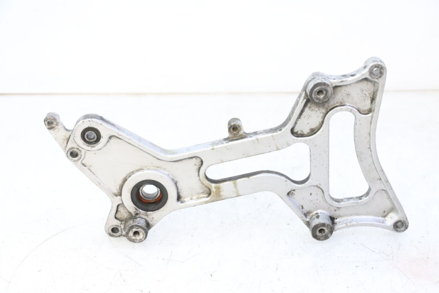 photo de UCHWYT TŁUMIKA KYMCO GRAND DINK 125 (2002 - 2007) - Inny kąt widzenia