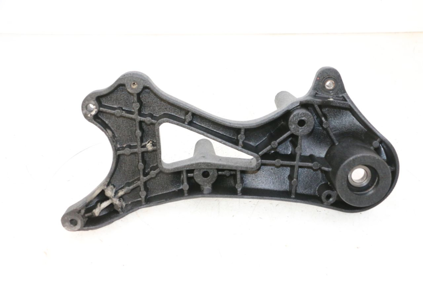 photo de UCHWYT TŁUMIKA JM MOTORS GTS 125 (2015 - 2019) - Szczegół części