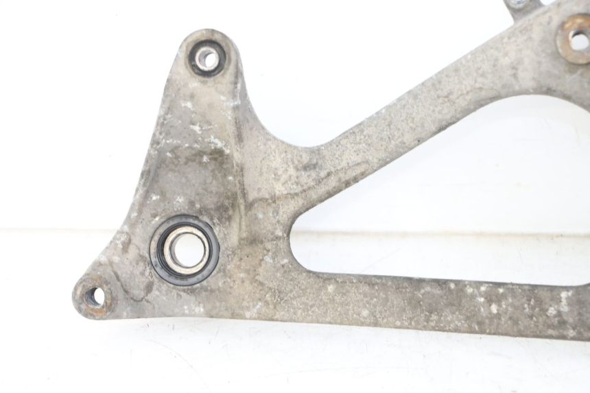 photo de UCHWYT TŁUMIKA HONDA PES PS I 125 (2006 - 2012) - Zoom stanu zużycia