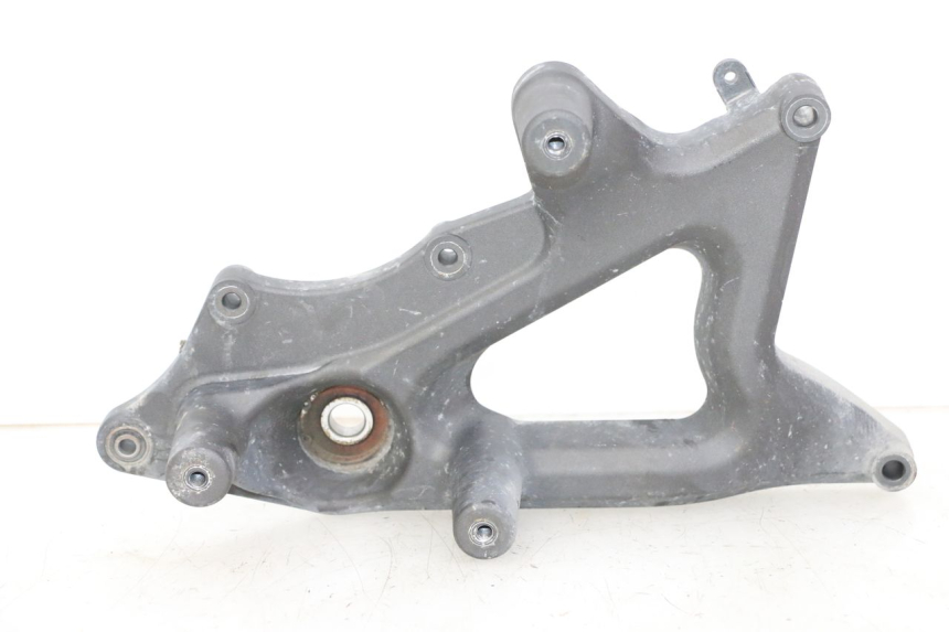 photo de UCHWYT TŁUMIKA SYM JOYMAX 125 (2010 - 2017) - Widok główny