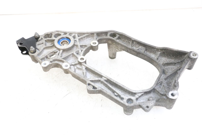 photo de UCHWYT TŁUMIKA PIAGGIO MP3 HPE 350 (2018 - 2020) - Zoom stanu zużycia