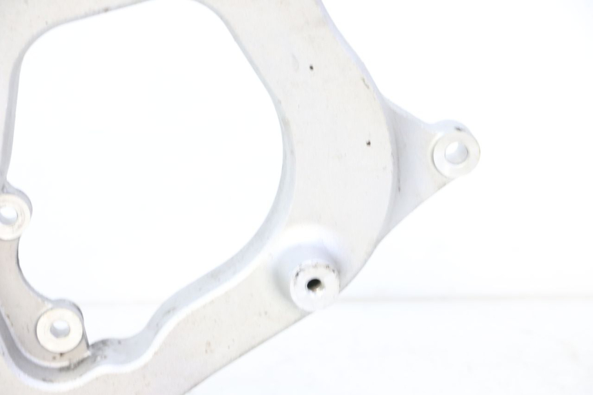 photo de UCHWYT TŁUMIKA PIAGGIO MP3 HPE 310 (2024 - 2025) - Stan powierzchni