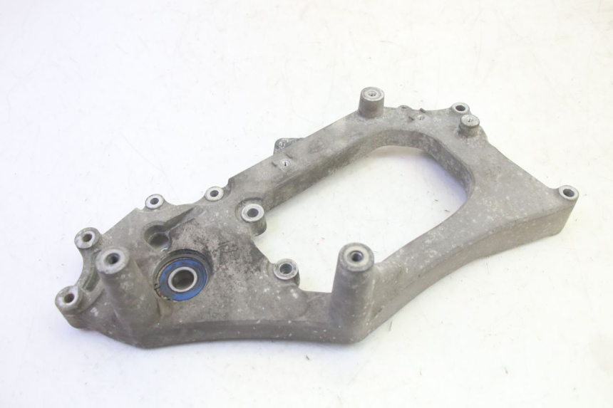 photo de UCHWYT TŁUMIKA PIAGGIO MP3 HPE 350 (2018 - 2020) - Szczegół części