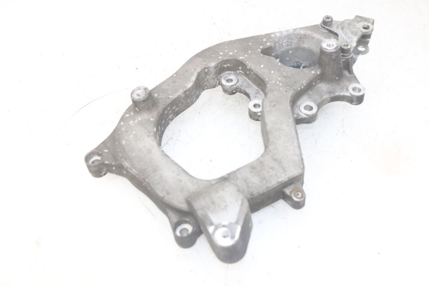 photo de UCHWYT TŁUMIKA PIAGGIO MP3 HPE 300 (2019 - 2026) - Zoom stanu zużycia