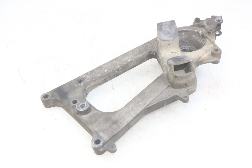 photo de UCHWYT TŁUMIKA PIAGGIO MP3 LT 400 (2007 - 2012) - Szczegół części