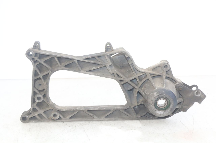 photo de UCHWYT TŁUMIKA PIAGGIO MP3 LT 400 (2007 - 2012) - Inny kąt widzenia