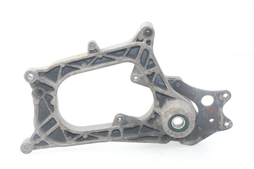 photo de UCHWYT TŁUMIKA PIAGGIO MP3 125 (2006 - 2014) - Zoom stanu zużycia