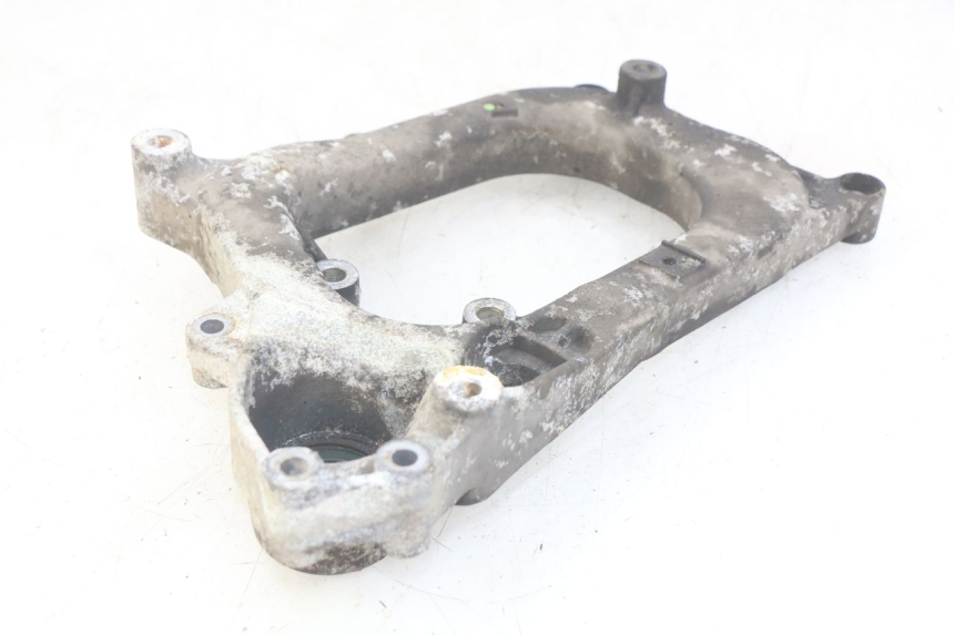 photo de UCHWYT TŁUMIKA PIAGGIO MP3 RL 250 (2006 - 2010) - Zoom stanu zużycia