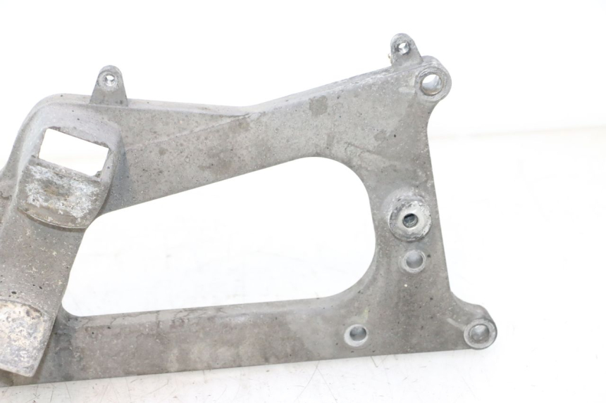 photo de UCHWYT TŁUMIKA PIAGGIO MP3 500 (2016 - 2018) - Punkty mocowania