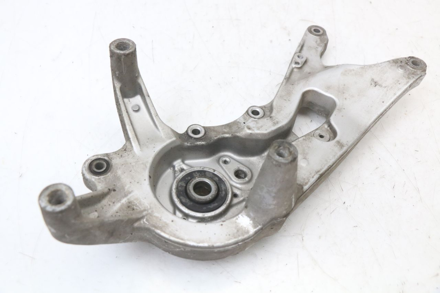 photo de UCHWYT TŁUMIKA MBK MW TRYPTIK 125 (2014 - 2016) - Zoom stanu zużycia