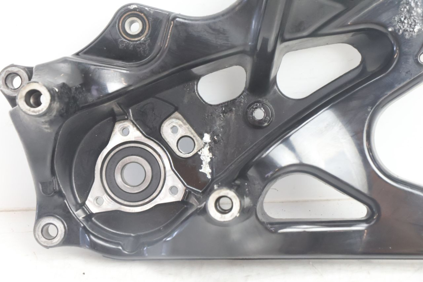 photo de UCHWYT NA KUBEK YAMAHA N-MAX NMAX 125 (2021 - 2024) - Szczegół części