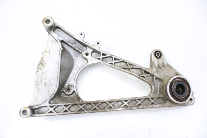 photo de UCHWYT TŁUMIKA KEEWAY OUTLOOK 125 (2007 - 2013) - Inny kąt widzenia