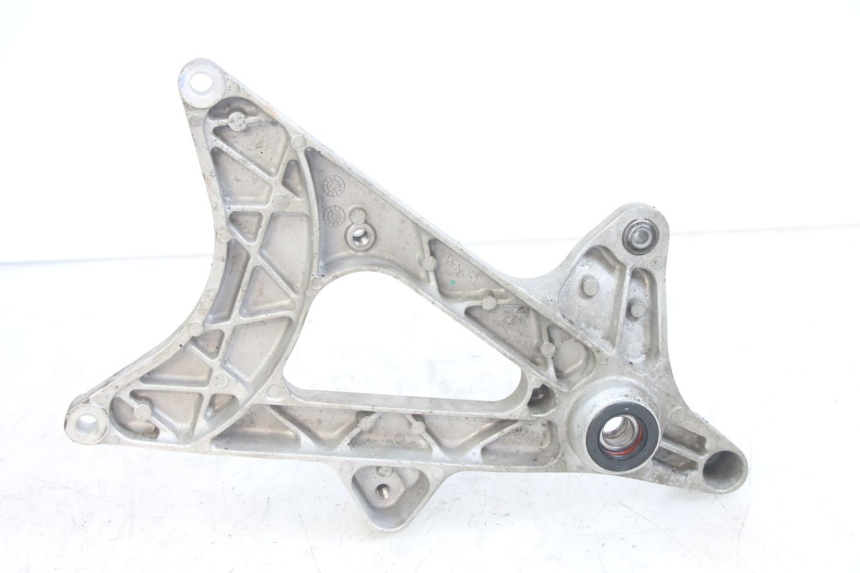 photo de UCHWYT TŁUMIKA HONDA PCX (JF47) 125 (2012 - 2013) - Zoom stanu zużycia